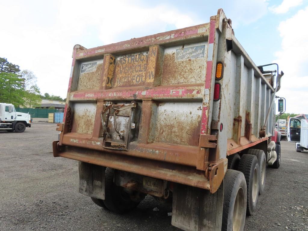 2004 Mack Granite Tri Axle Dump