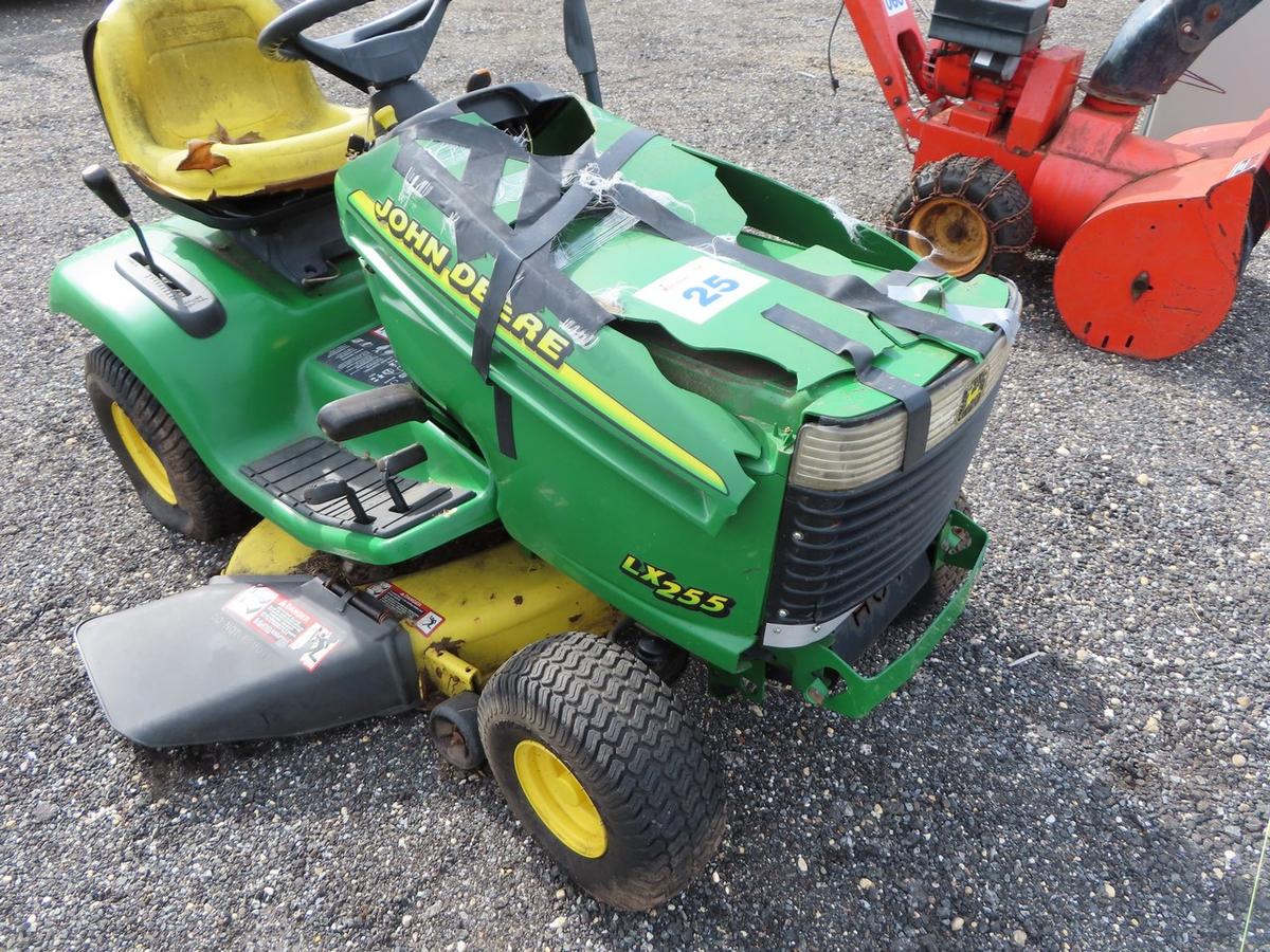 John Deere Ride On Mower