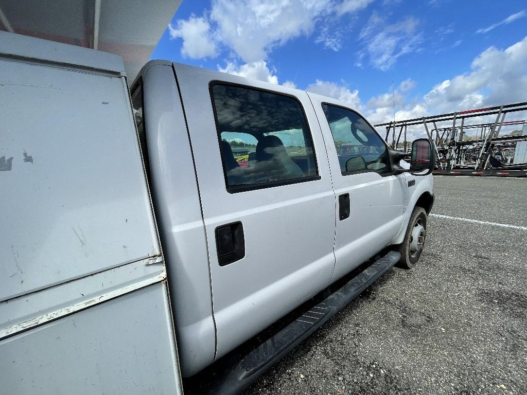 2004 Ford F-550 Crew Cab Dump Diesel 4x4