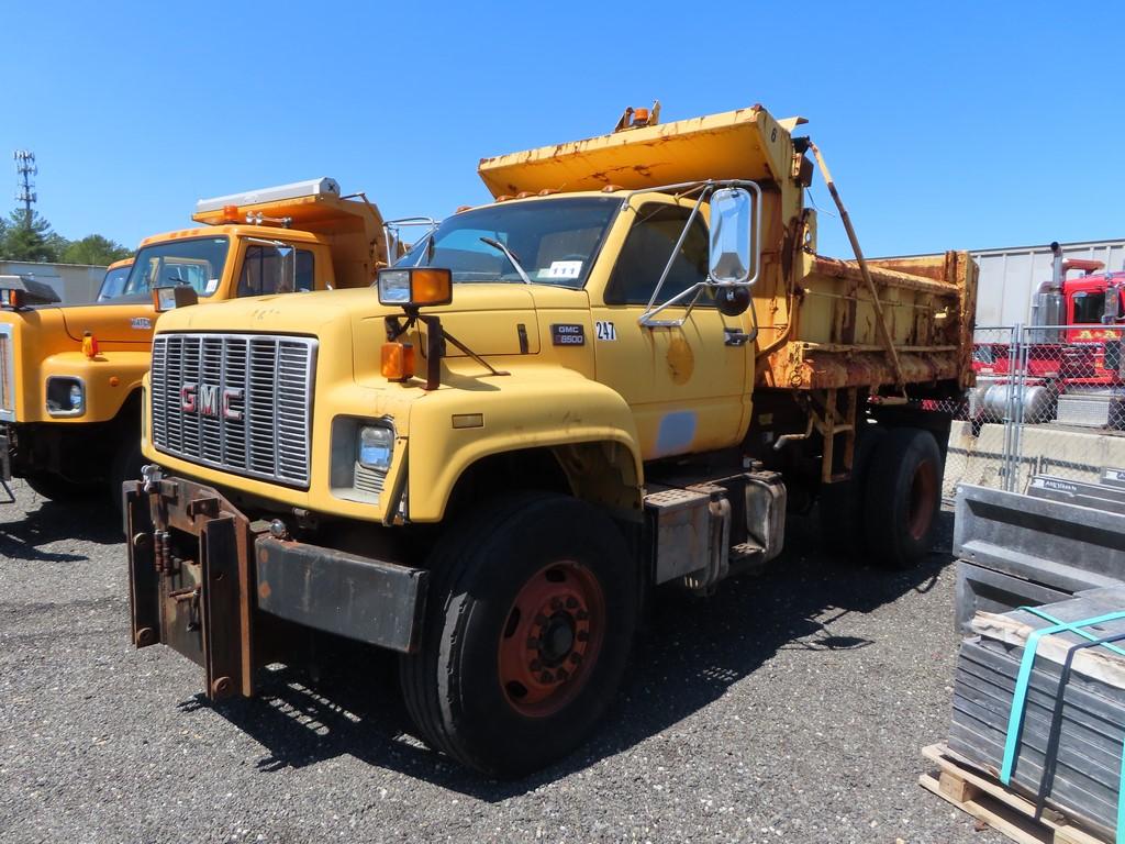 1999 GMC C8500 Single Axle Dump