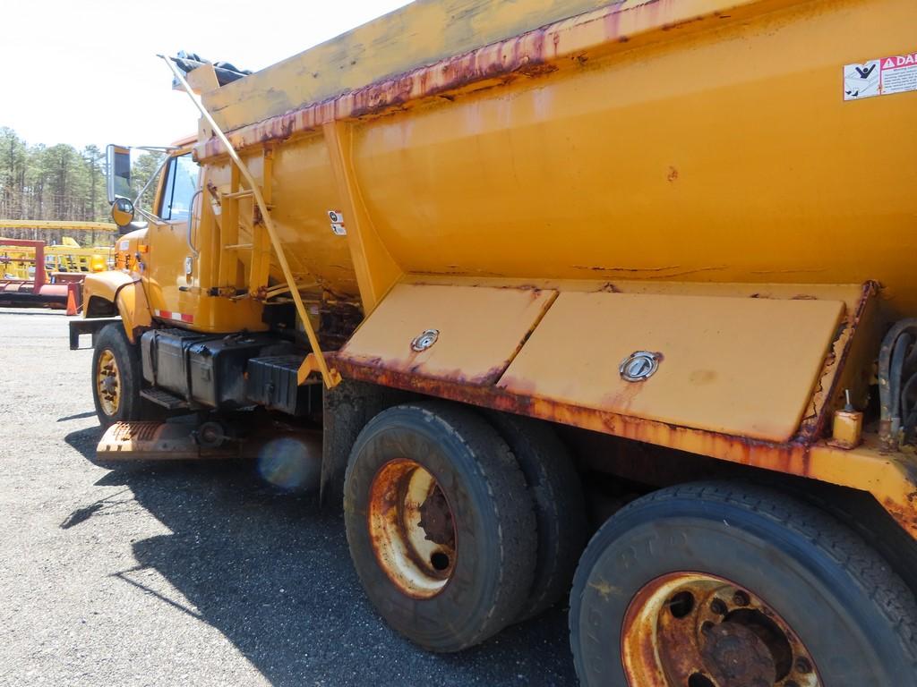 1999 International 2647 6x4 Tandem Dump w/ Underbody Scraper