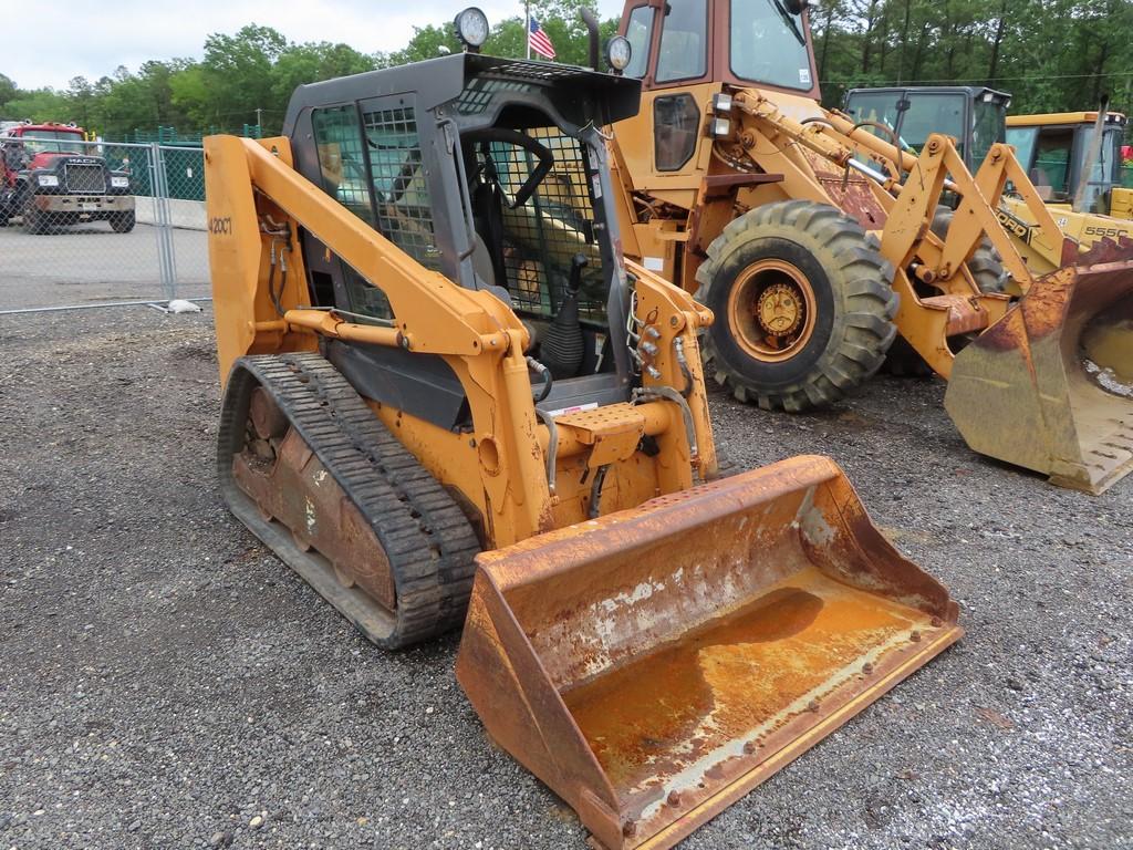 Case 420CT Track Skid Steer