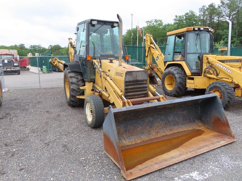 Ford 555C Backhoe (Extendahoe)