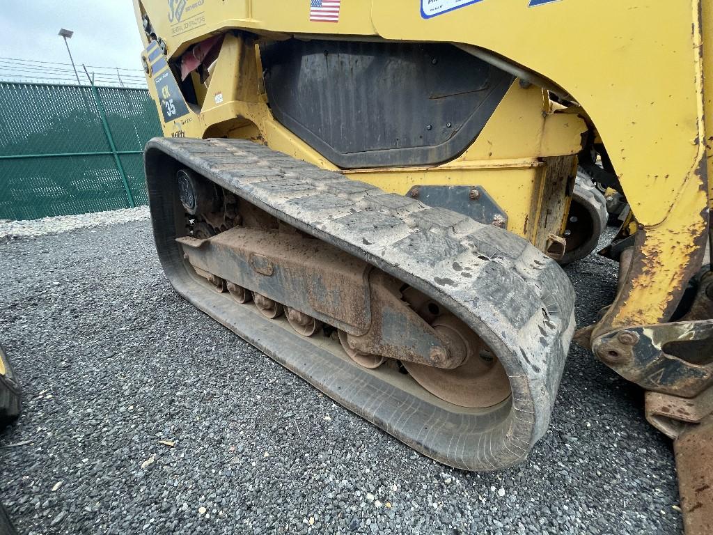 Komatsu CK35-1 Track Skid Steer EROPS