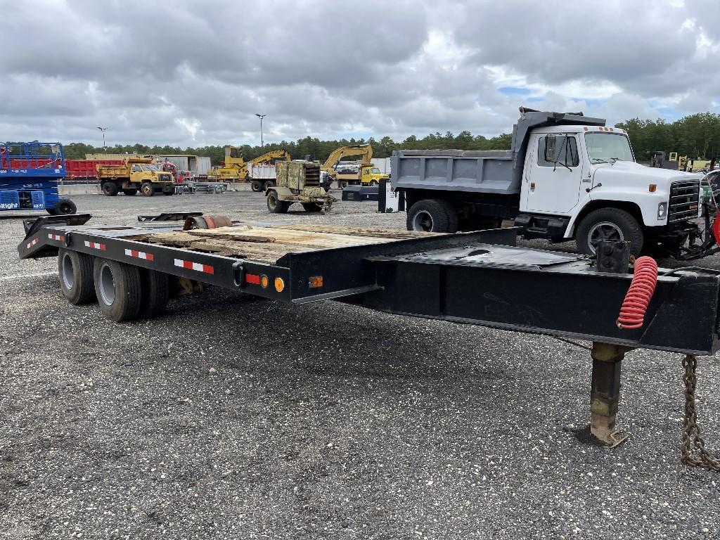 Tandem Equipment Tag Trailer 22’