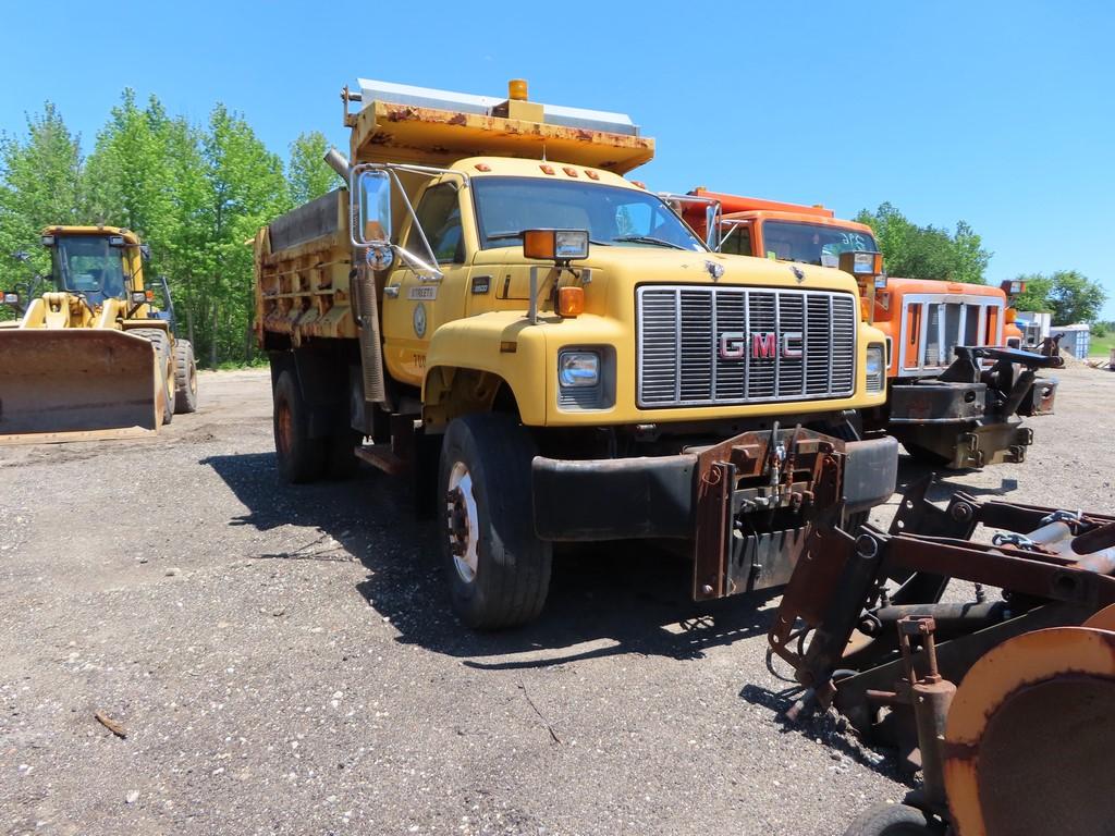 2000 GMC C8500 Single Axle Dump