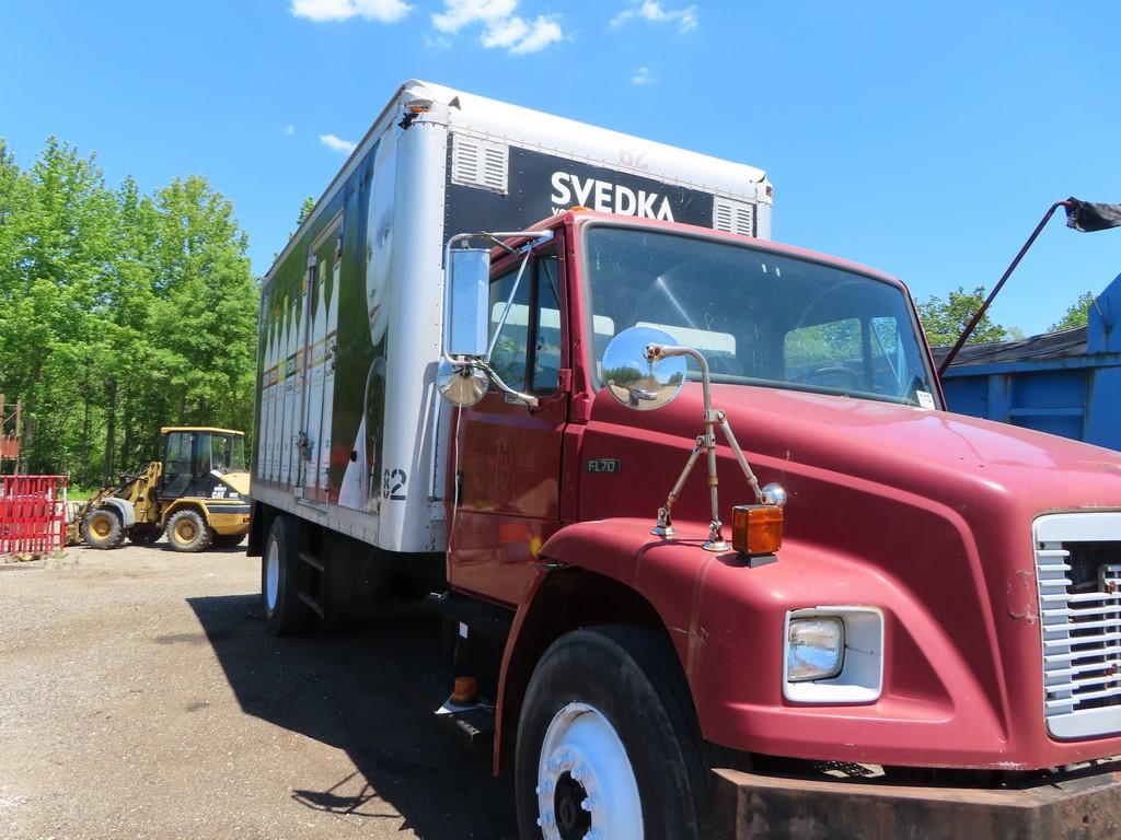 2003 Freightliner FL70 16’ Box Truck