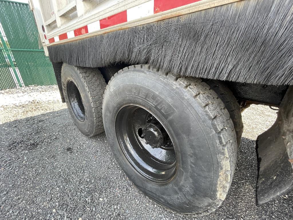 2003 Mack Tandem Axle Dump