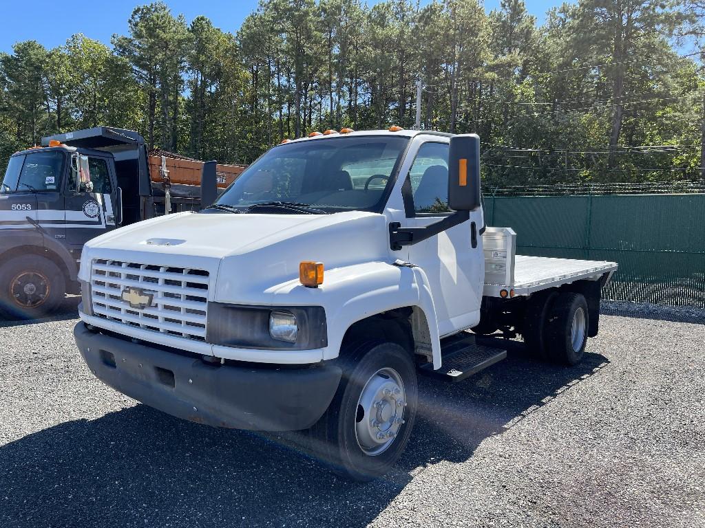 2004 GMC Kodiak Flatbed