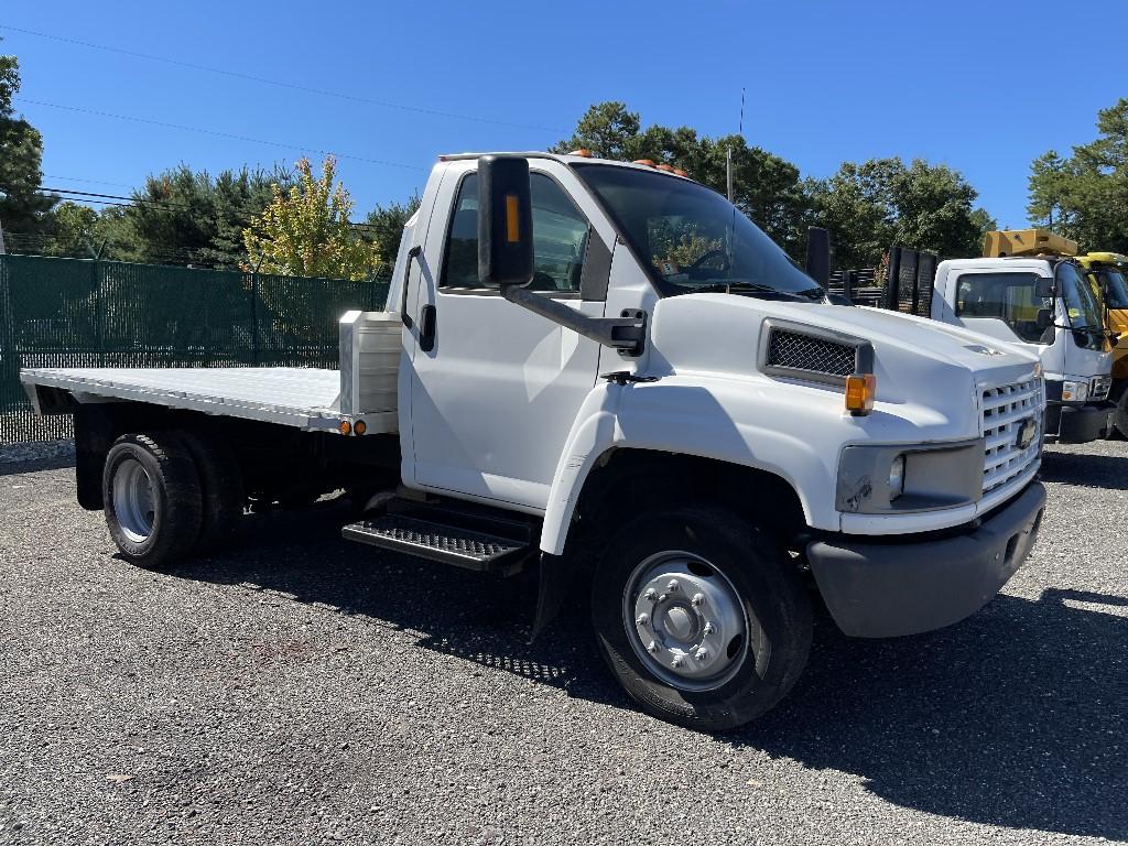 2004 GMC Kodiak Flatbed