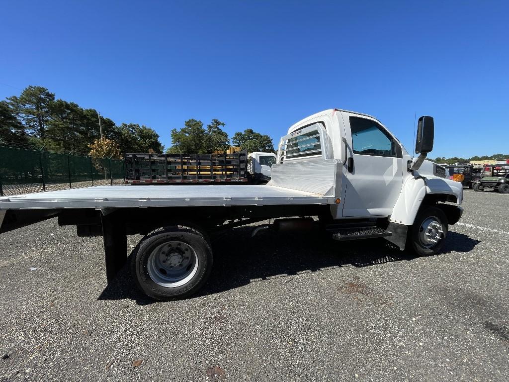 2004 GMC Kodiak Flatbed