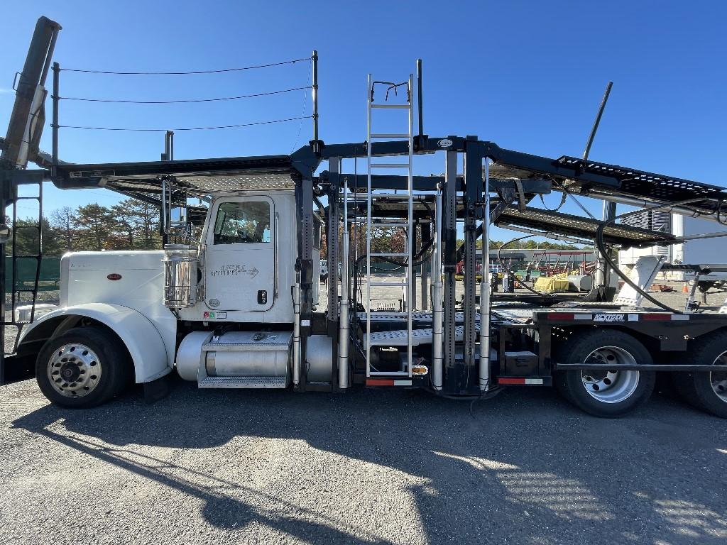 2012 Peterbilt 388 Tractor w/ 4 Car Cage