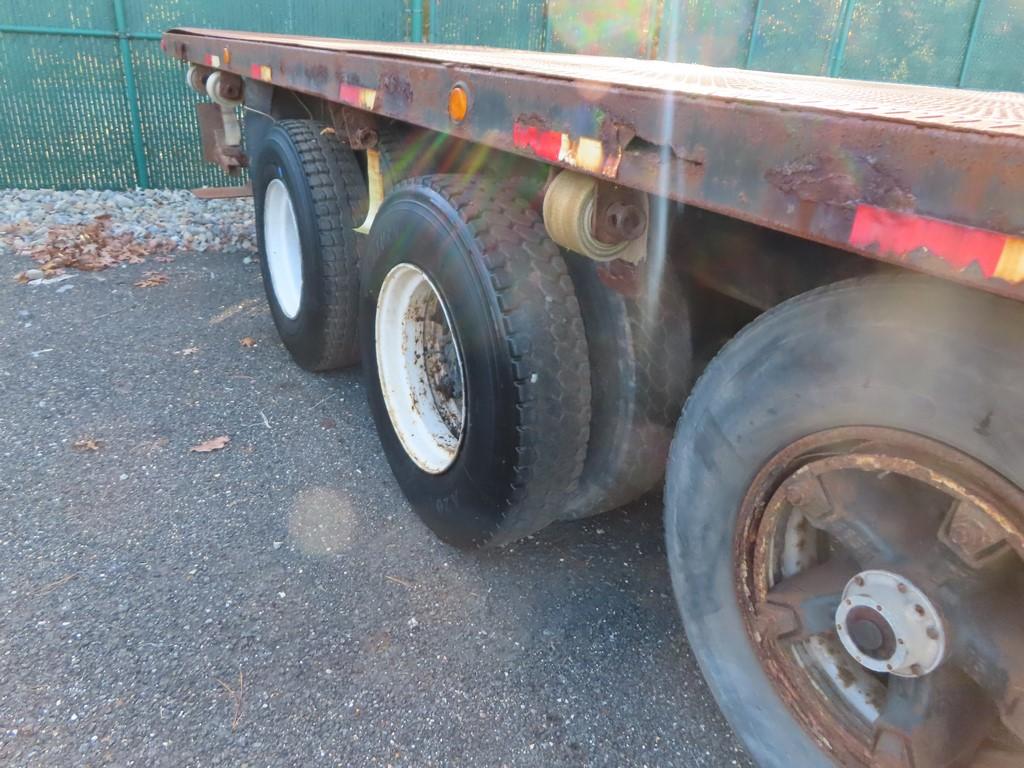 1998 Ford Tri Axle Flat Bed