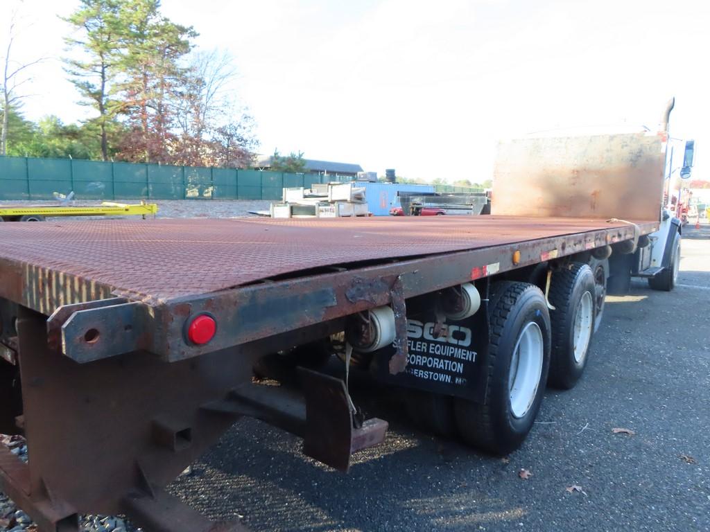1998 Ford Tri Axle Flat Bed