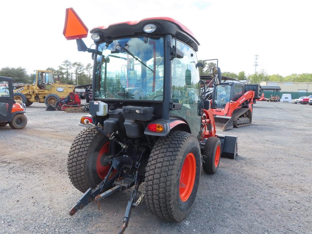 Kioti CK3510se Tractor w Front Loader Attachment EROPS