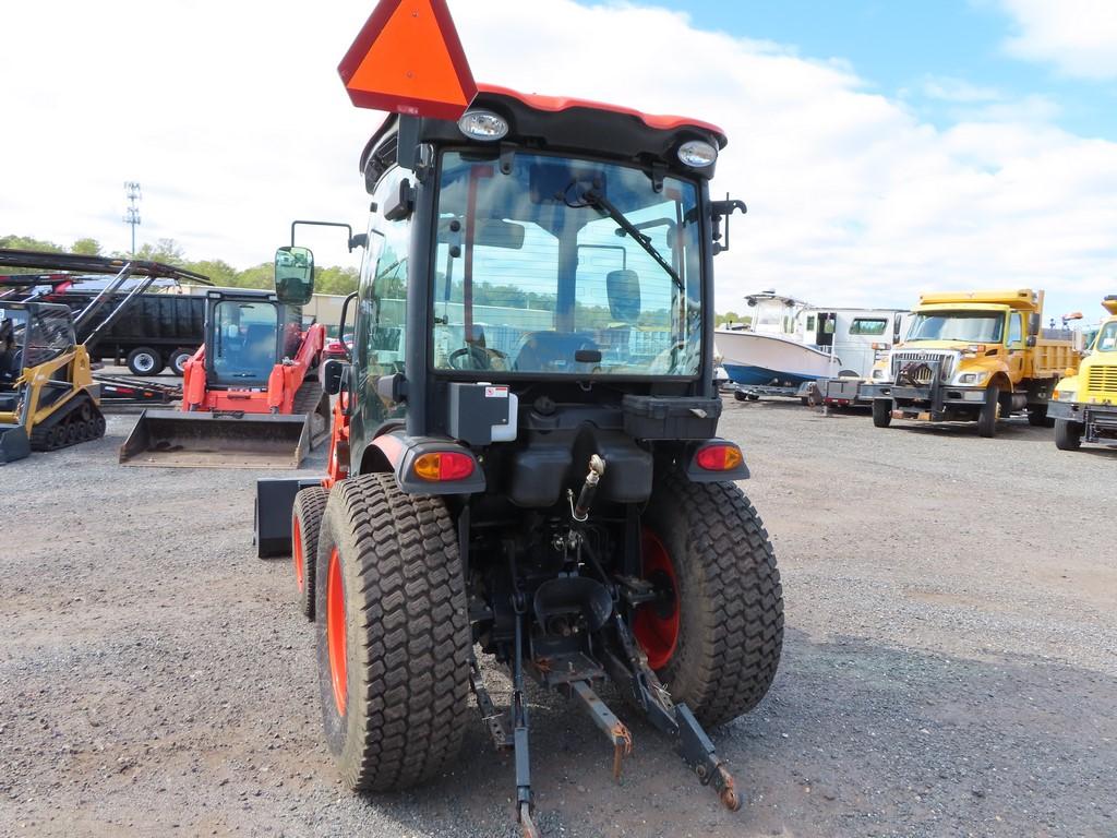 Kioti CK3510se Tractor w Front Loader Attachment EROPS