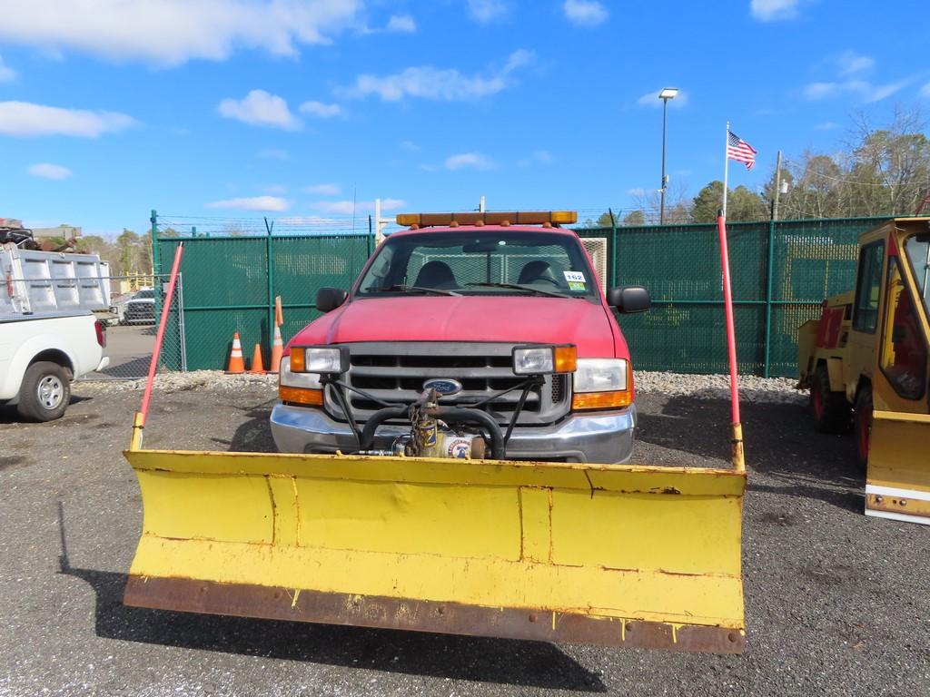 1999 Ford F-250 4x4 Rack Truck w/ Plow