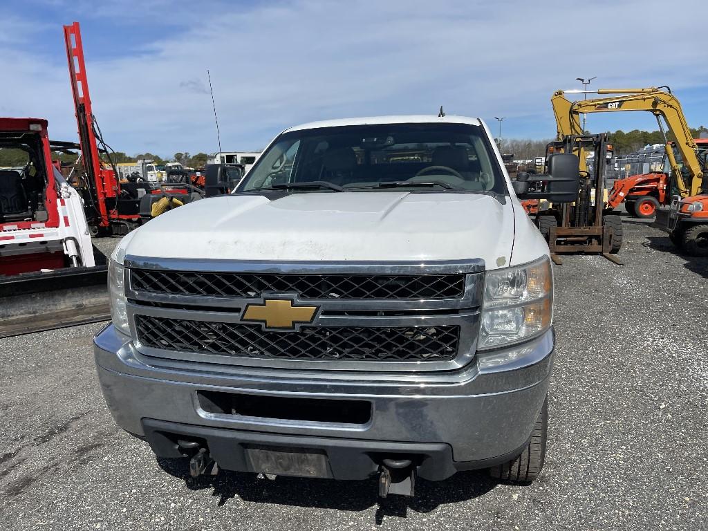 2013 Chevy 3500 LT CCLB 4x4 6.6L Duramax Diesel