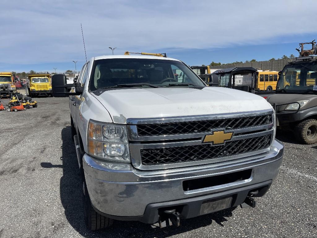 2013 Chevy 3500 LT CCLB 4x4 6.6L Duramax Diesel