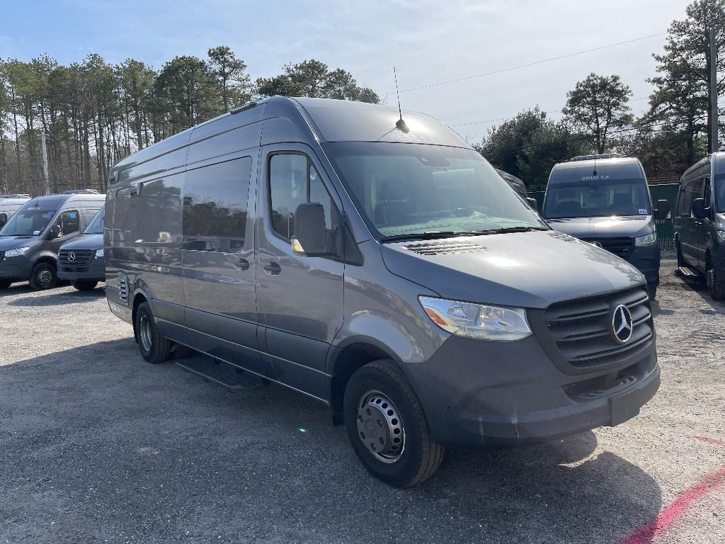 2021 Mercedes-Benz Sprinter 4500 Catering Food Prep Van