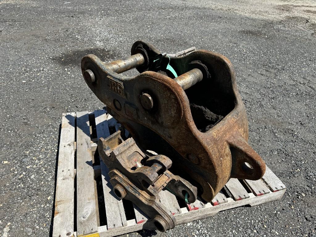 Komatsu PC228-PC308 JRB Coupler