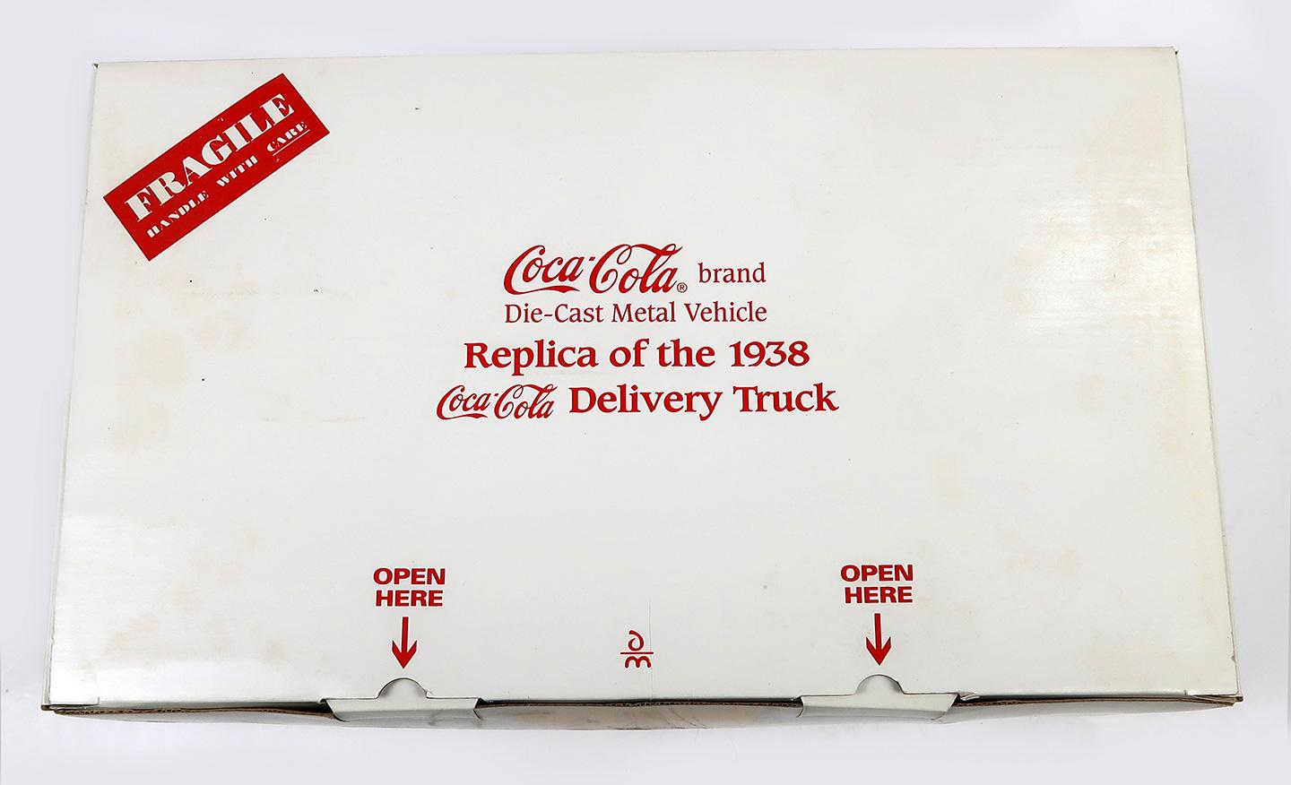 Coca-Cola Replica of the 1938 Delivery Truck, die-cast, New In Box, 16.5" L