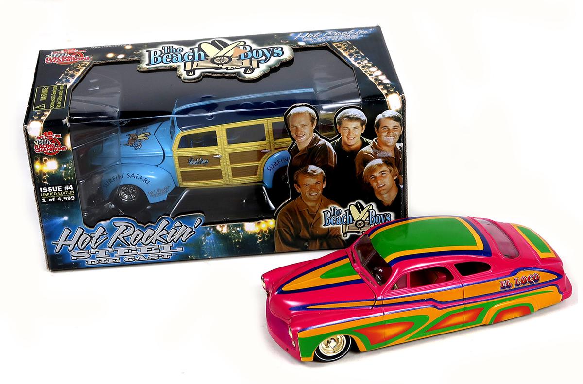 Toy Scale Model (2), Hot Rockin' Steel, The Beach Boys Surfin' Safari Woody