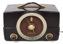 Vintage Zenith Radio, brown Bakelite, am/fm model H725, VG working cond w/s