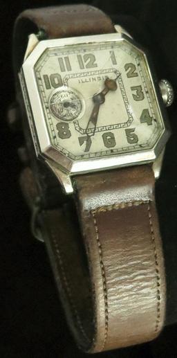 Illinois Wrist Watch - 17 Jewels mov#5192857 - not functioning.