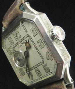 Illinois Wrist Watch - 17 Jewels mov#5192857 - not functioning.