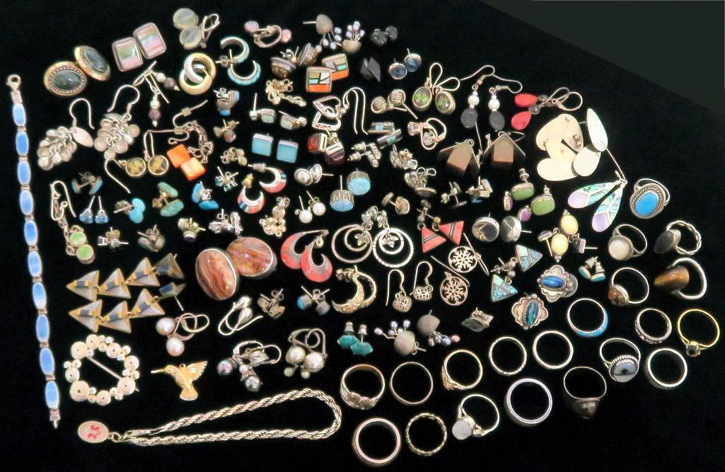 Large lot of misc vintage Jewelry items includes Silver, Gold, Costume, Rings, Earrings Pins, etc.