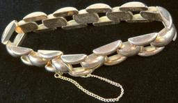 Vintage 14K Rose Gold Link Bracelet. Approx 18.1 grams.