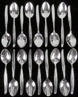 Approx (57)pc. Southwind Towle Sterling Flatware Set in box. Approx 1864 grams spoon & forks - 968