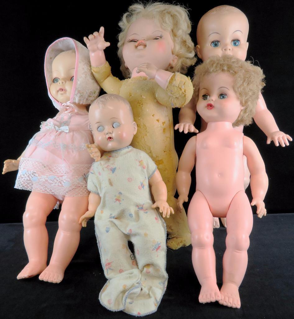 Lot of (5) vintage dolls includes Ideal, Eegee & more.
