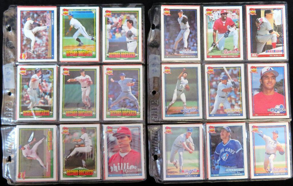 Lot of 1989 & 1991 Topps Baseball Card Sets in Binders approx 1584 cards total!