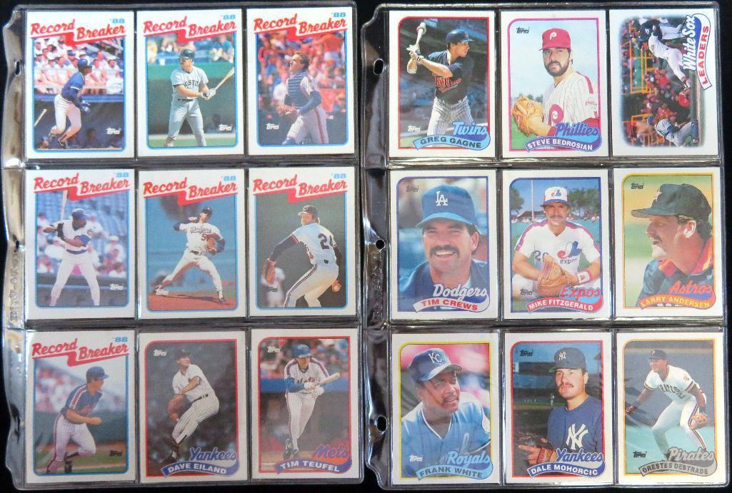 Lot of 1989 & 1991 Topps Baseball Card Sets in Binders approx 1584 cards total!