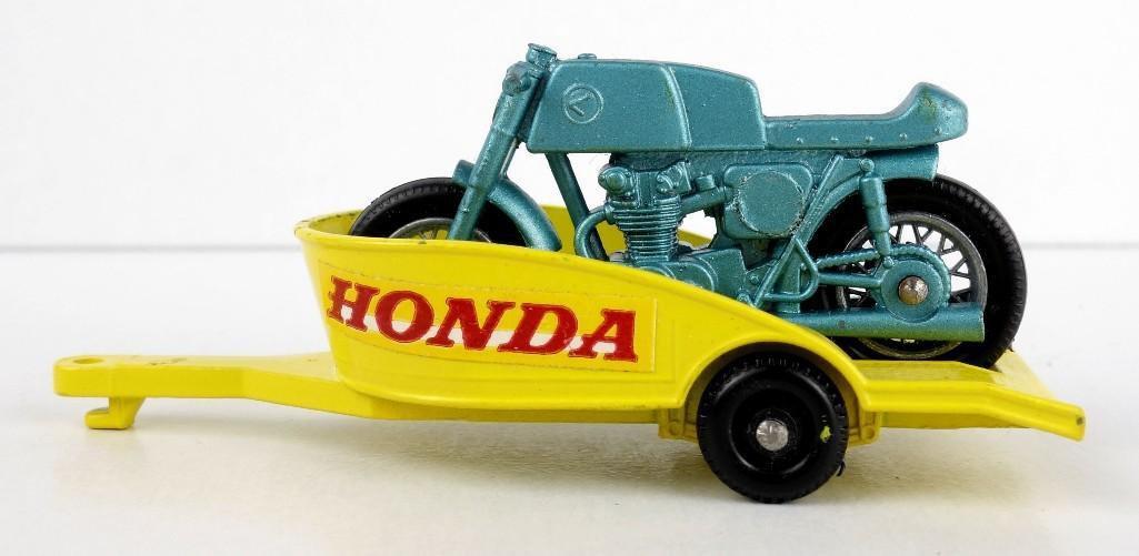 Matchbox Series / Lesney No. 38 Honda Motorcycle & Trailer Made in England.