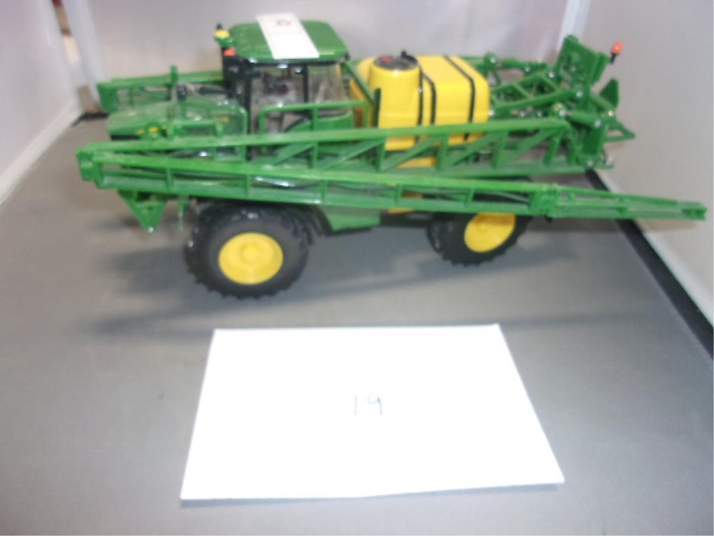 ERTL 1/32 5430i TOY SELF PROPELLED SPRAYER