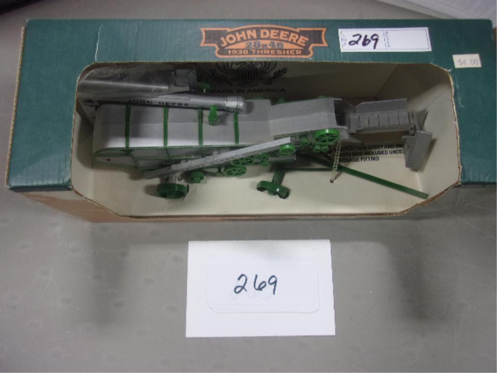 TOY 1938 SHRESHER SPECCAST 1/28