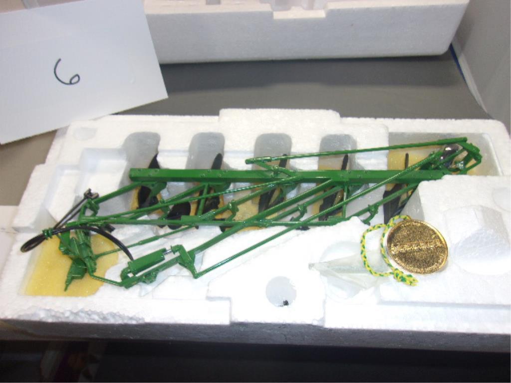 TOY PLOW PRECISION CLASSICS 1/16 JOHN DEERE MODEL F145H PLOW