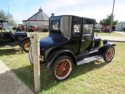 1926 Ford Model T Doctor's Coupe