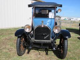 1914 Studebaker Touring Car