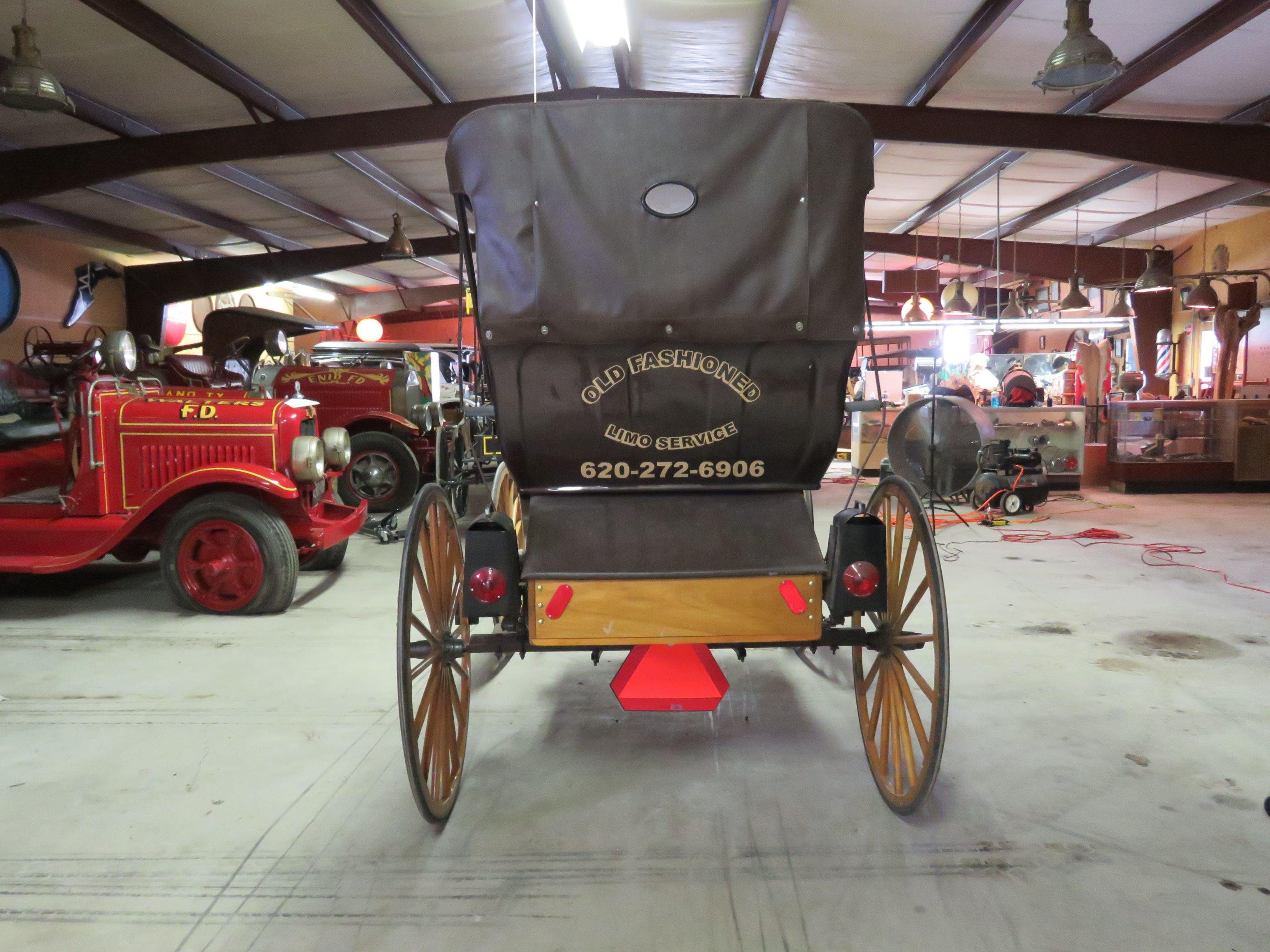 Horse Drawn 2 Seated Buggy