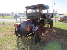 RARE 1918 International Dump Truck