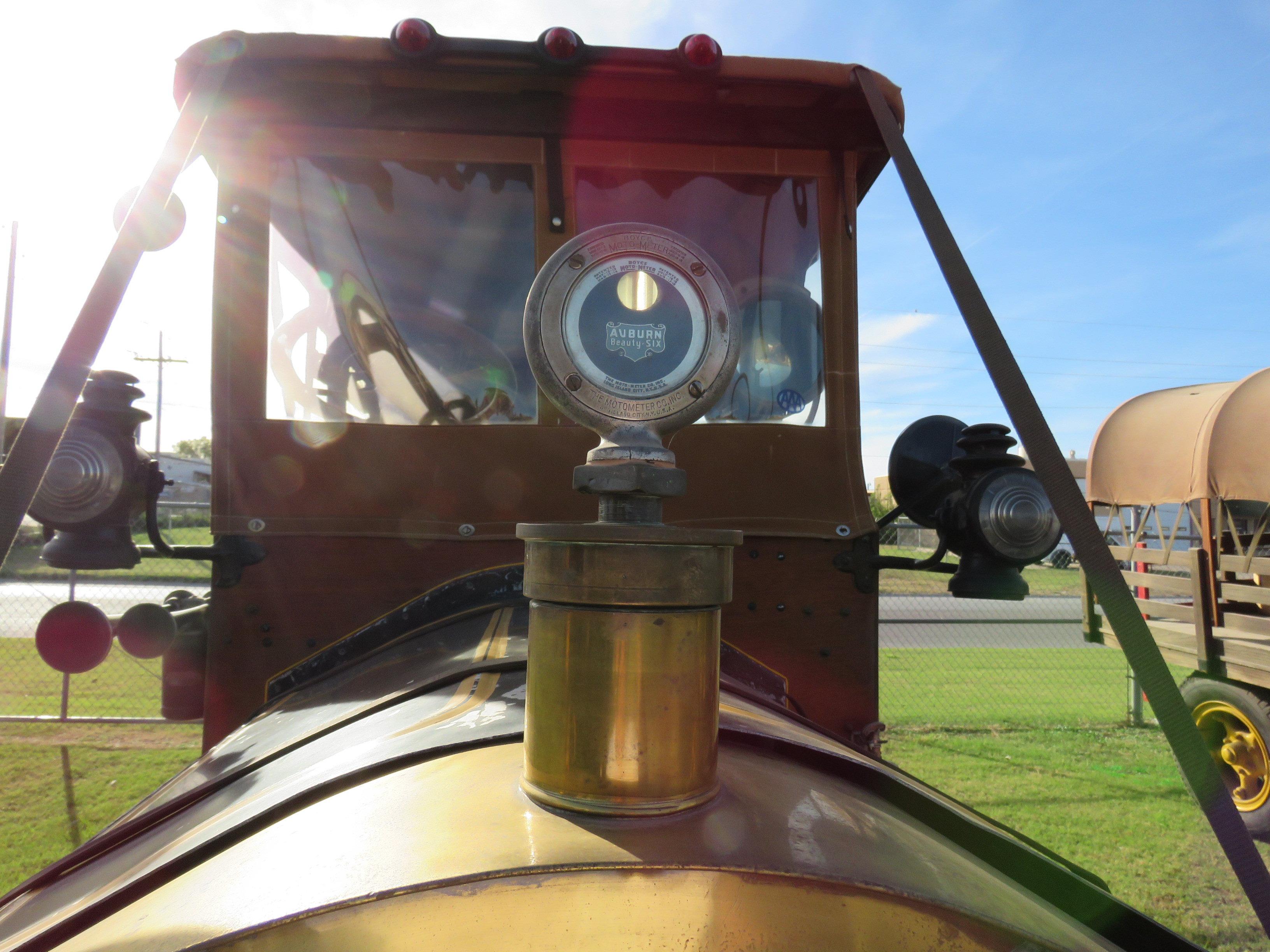 RARE 1910 Knox Open Cab Stakebed Truck