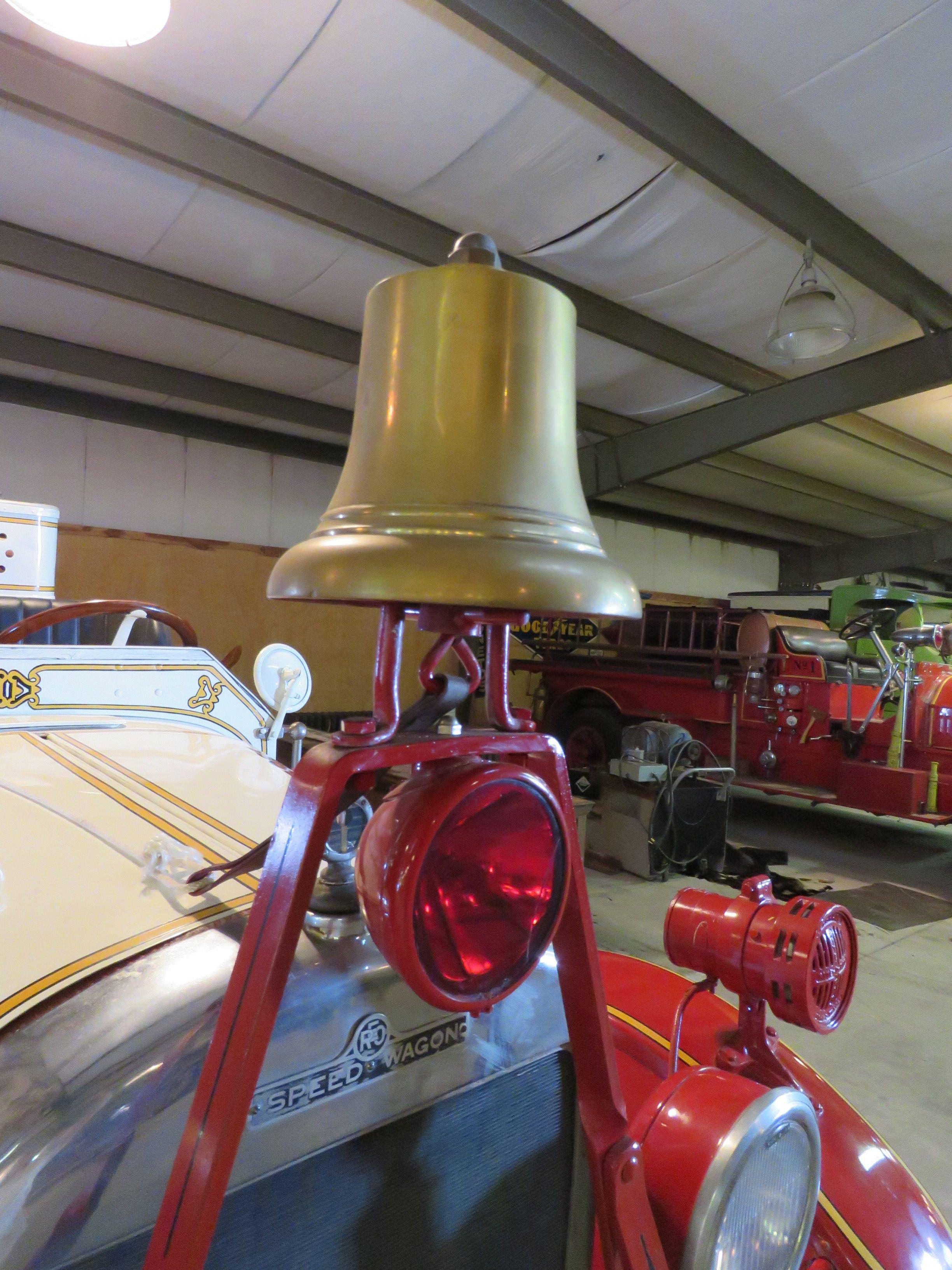 1928 REO Speed Wagon Fire Truck T6W99483