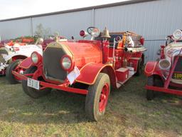 1915 Seagraves Fire Truck