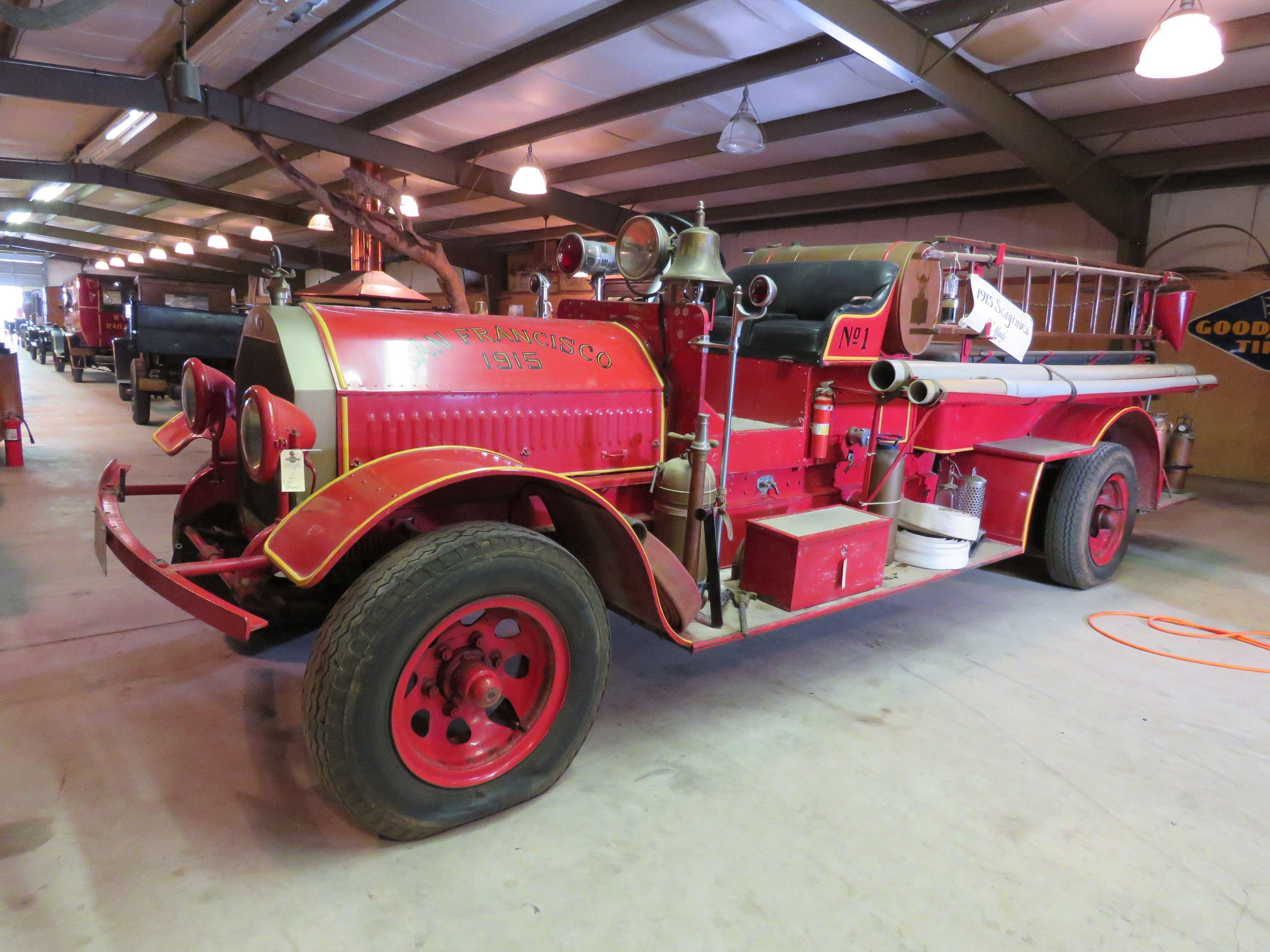 1915 Seagraves Fire Truck