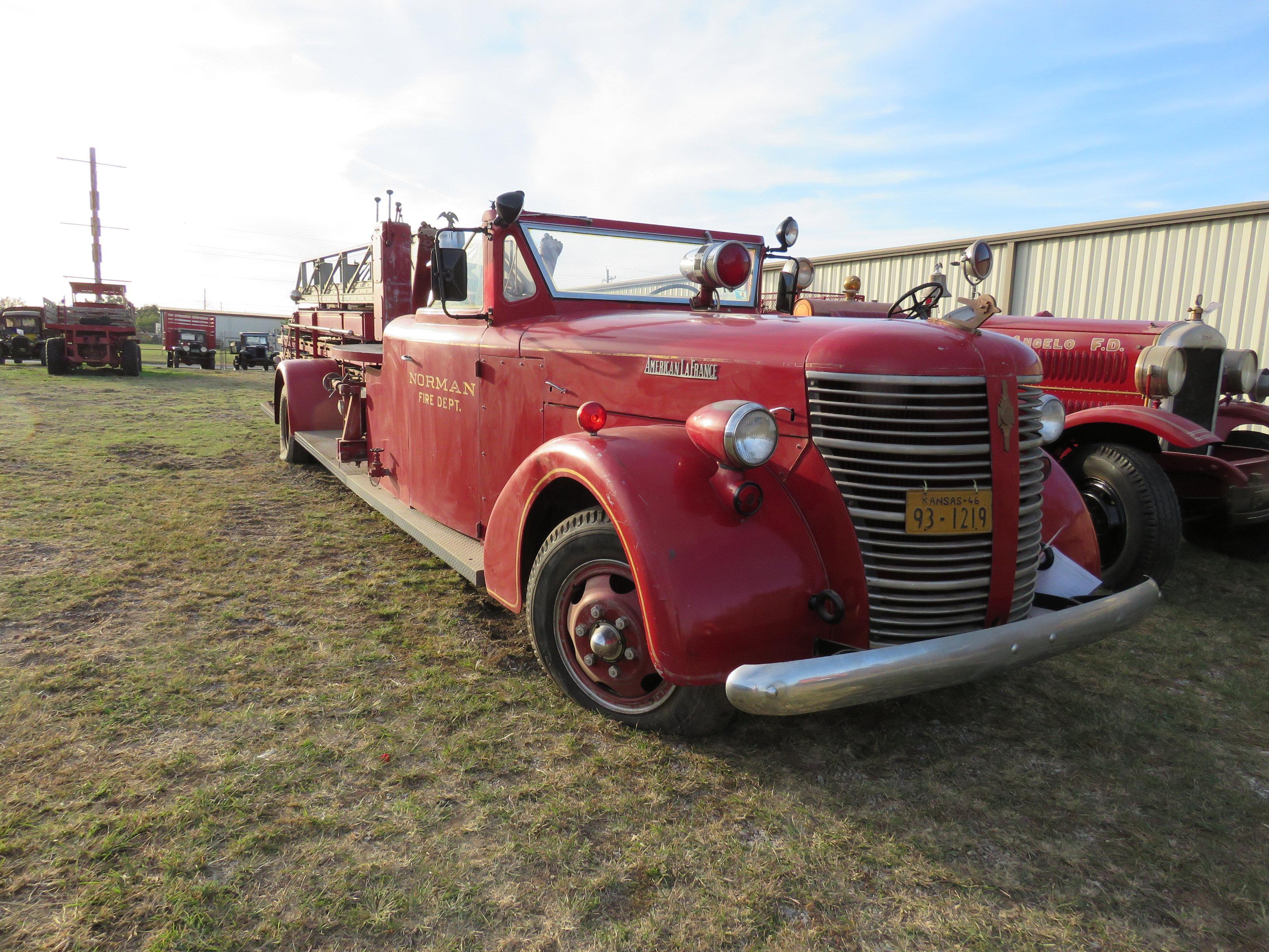 1946 American LaFrance Arial Ladder Truck