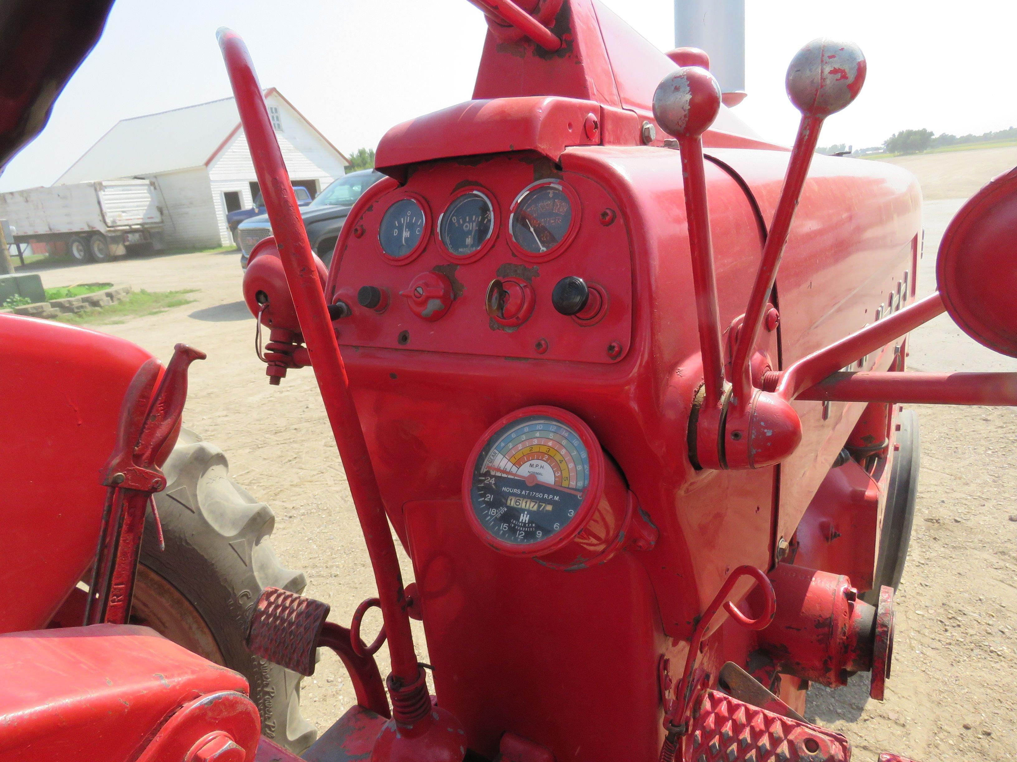 Farmall 300 Tractor